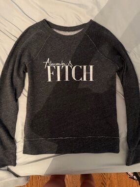 Abercrombie & Fitch Women's Charcoal Logo Long Sleeve Shirt